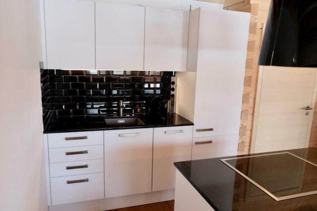 Obern 41 Apartment ลอยทัช ภายนอก รูปภาพ